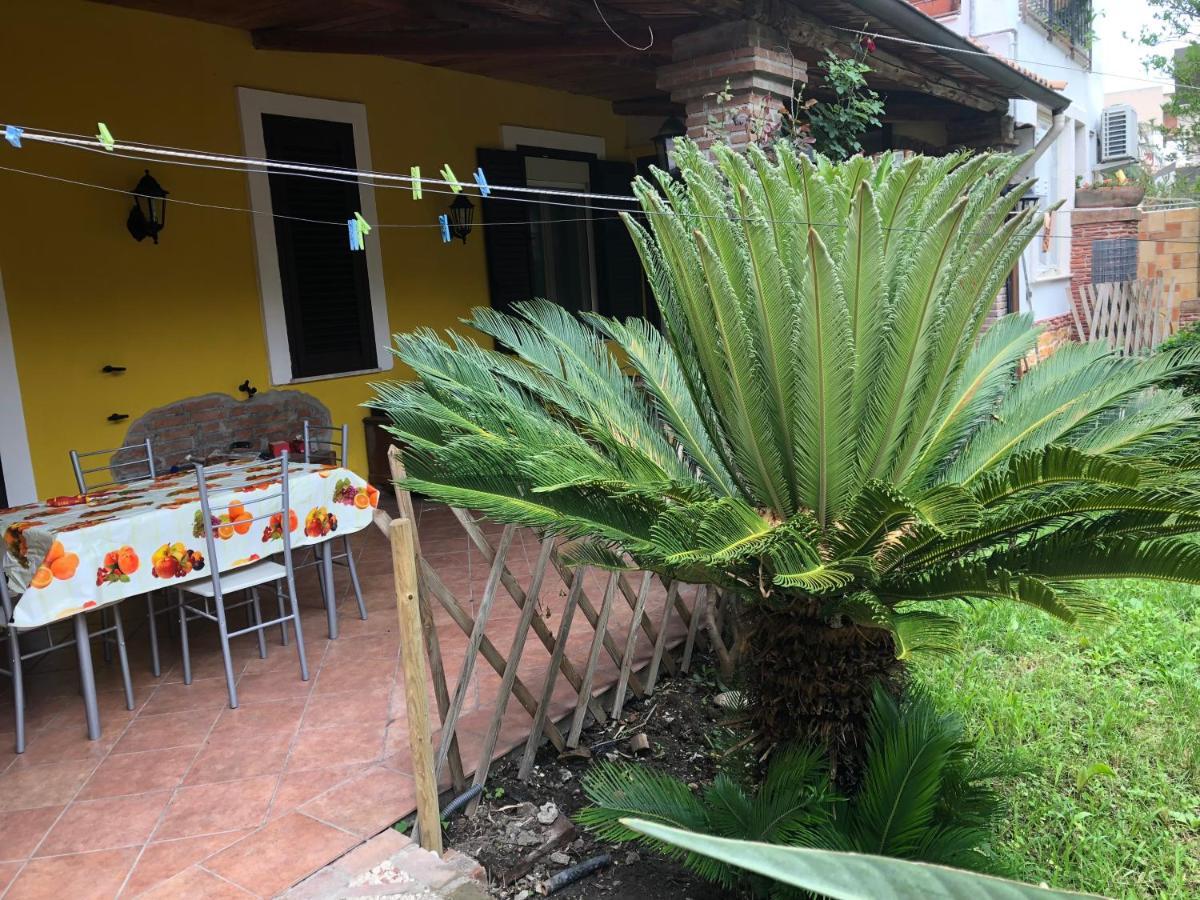 Marinette Bed & Breakfast Barcellona-Pozzo di Gotto Bagian luar foto