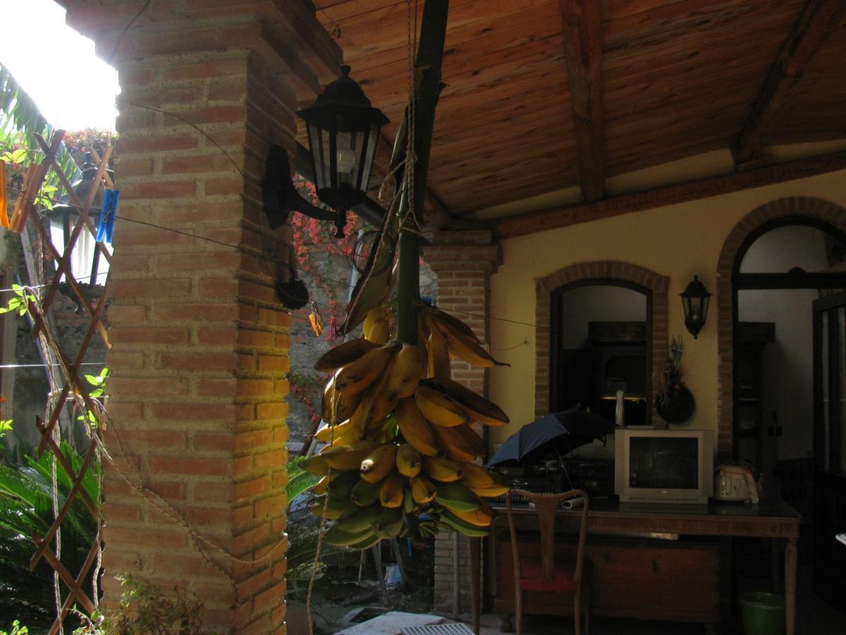 Marinette Bed & Breakfast Barcellona-Pozzo di Gotto Bagian luar foto