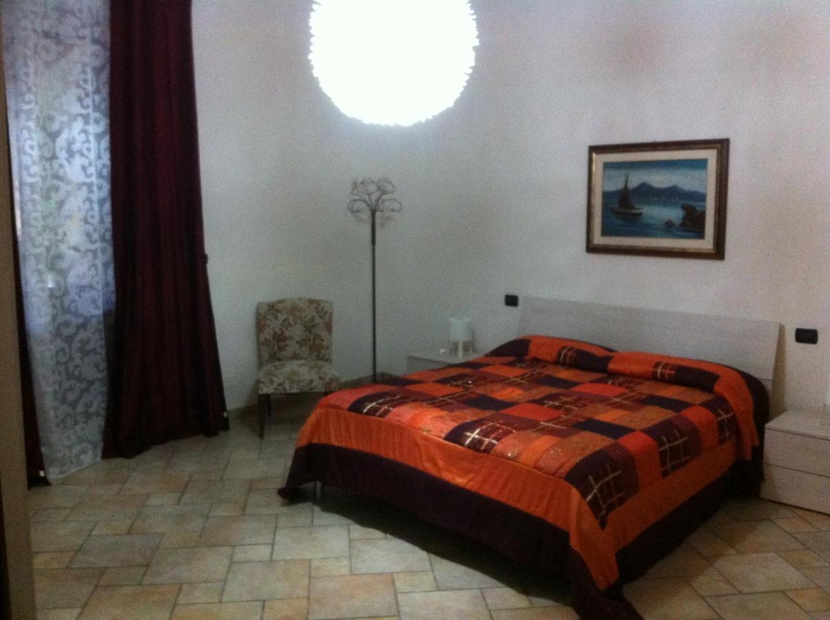Marinette Bed & Breakfast Barcellona-Pozzo di Gotto Bagian luar foto